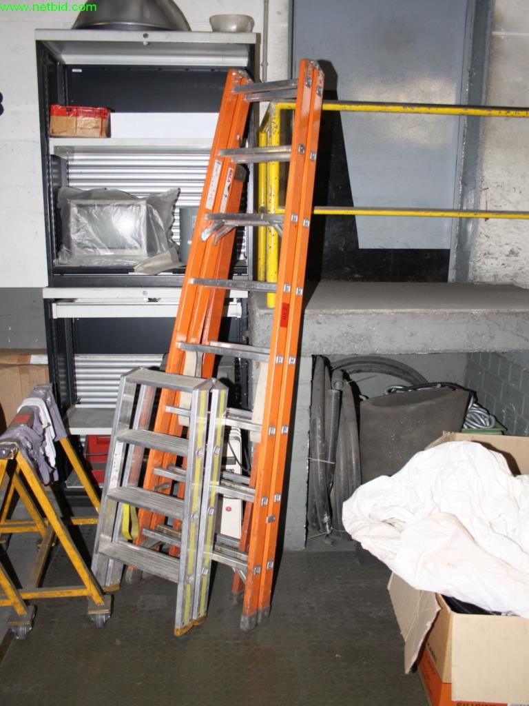 Used 3 aluminium folding and simple ladders for Sale (Auction Premium) | NetBid Industrial Auctions