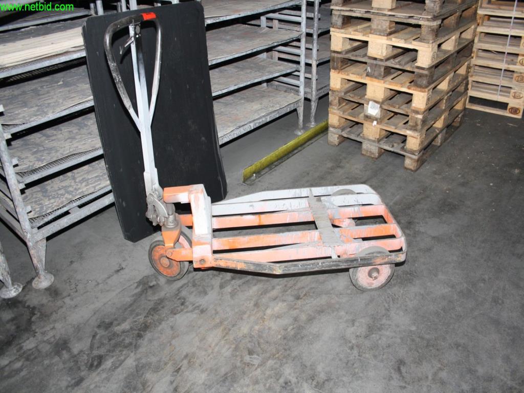 Used 2 platform lift trucks for Sale (Auction Premium) | NetBid Industrial Auctions