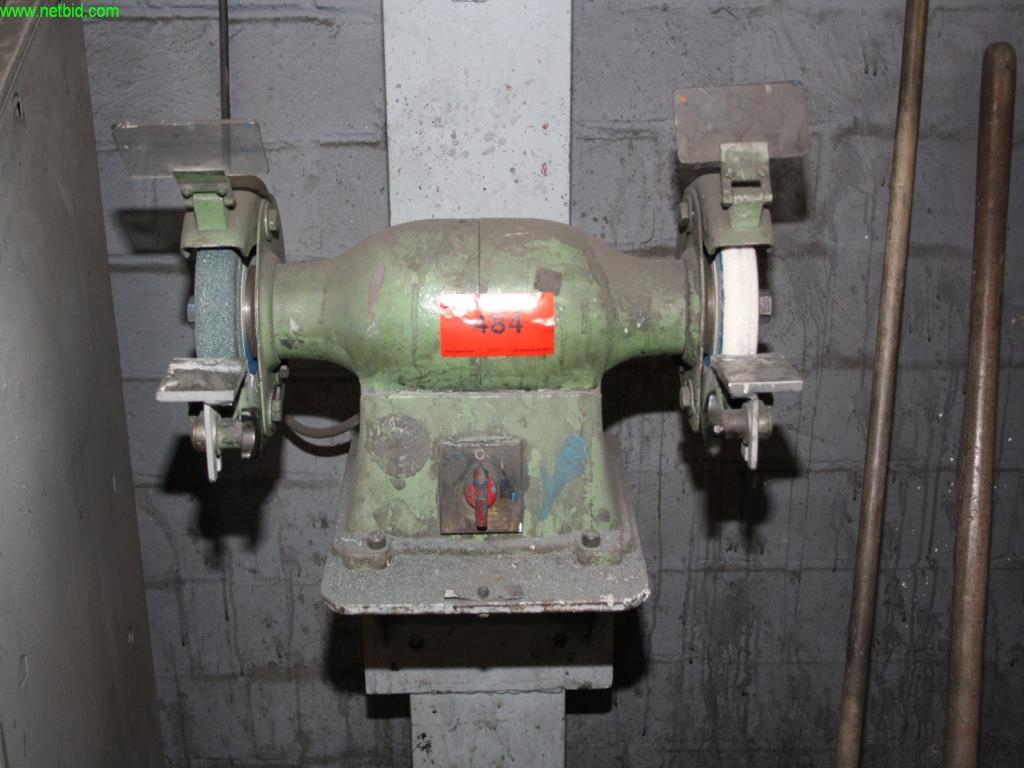 Used double-sided stand grinder for Sale (Auction Premium) | NetBid Industrial Auctions