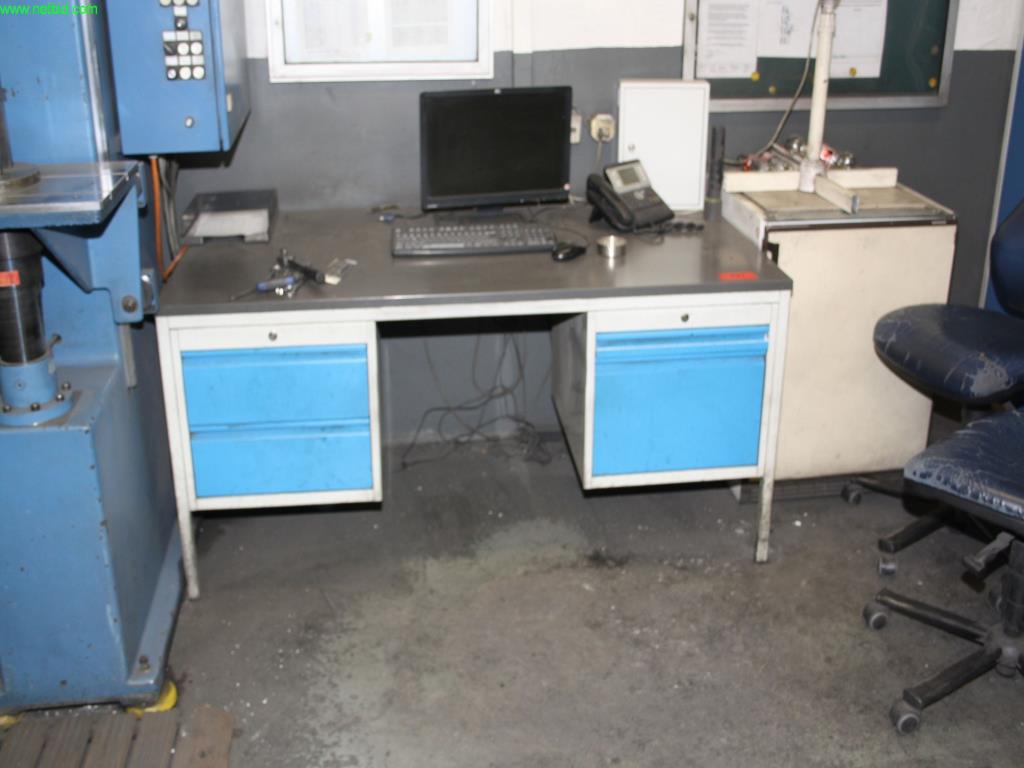 Used workshop desk for Sale (Auction Premium) | NetBid Industrial Auctions