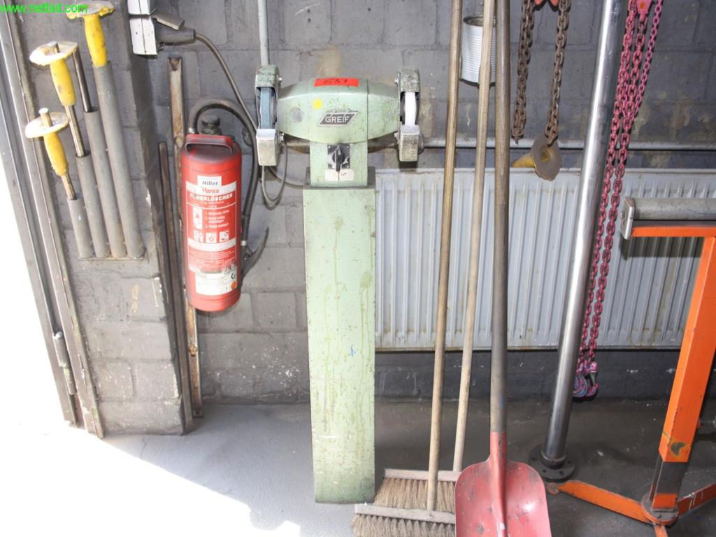 Used Greif double-sided stand grinder for Sale (Auction Premium) | NetBid Industrial Auctions