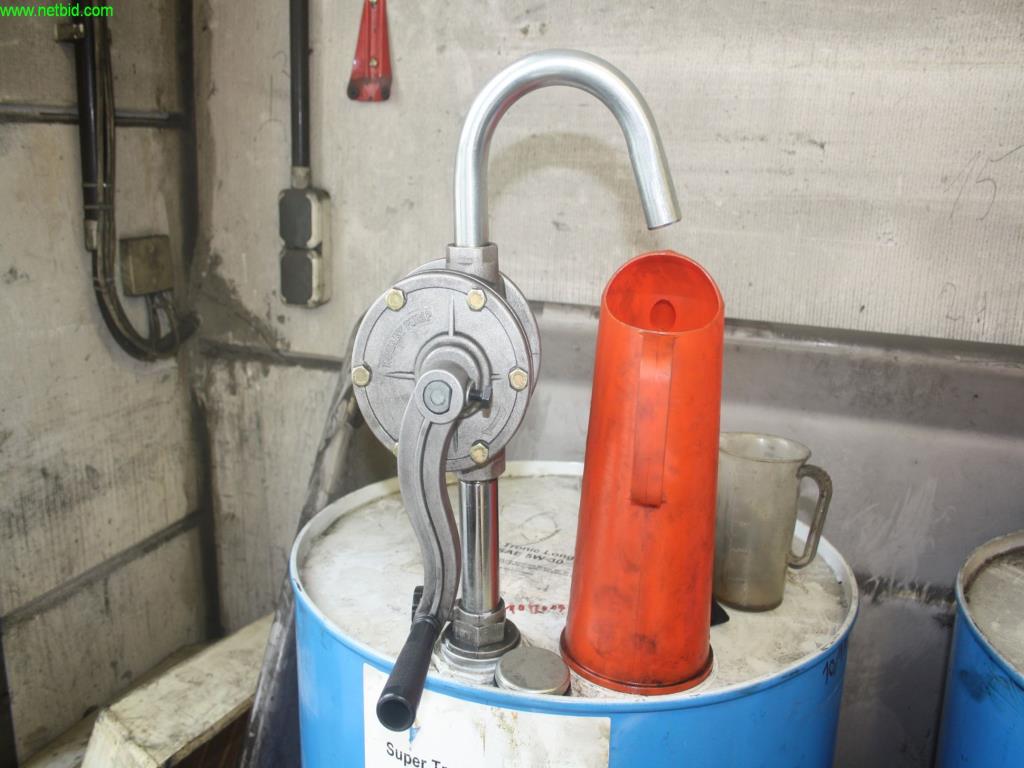 Used 3 manual barrel pumps for Sale (Auction Premium) | NetBid Industrial Auctions