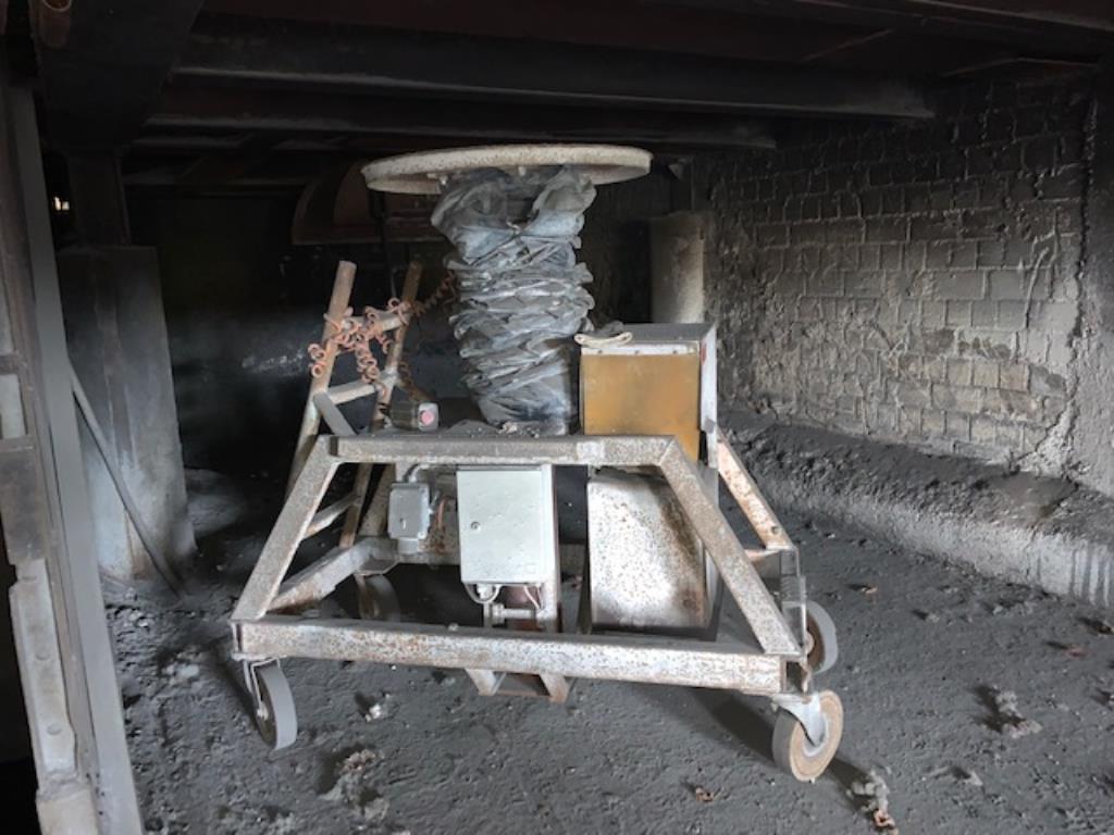 Used 2 Cupola furnace lifts for Sale (Auction Premium) | NetBid Industrial Auctions