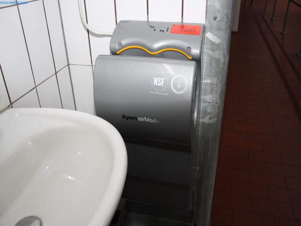 Used Dyson Airblade Sušilnik za roke for Sale (Auction Premium) | NetBid Slovenija