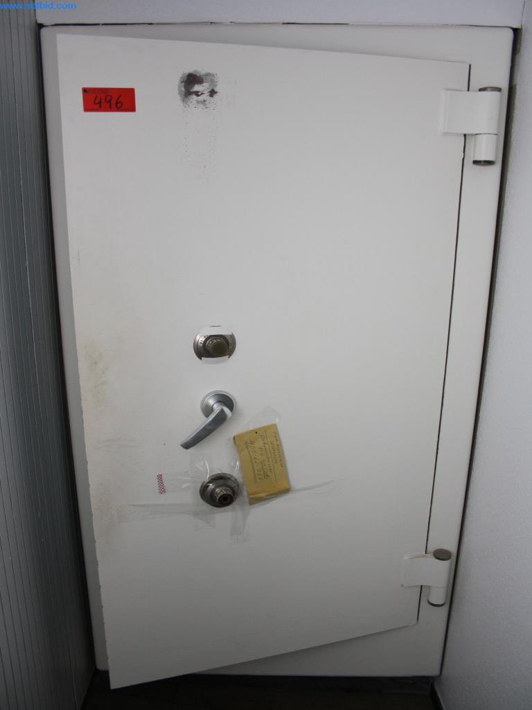 Used Safe for Sale (Auction Premium) | NetBid Slovenija