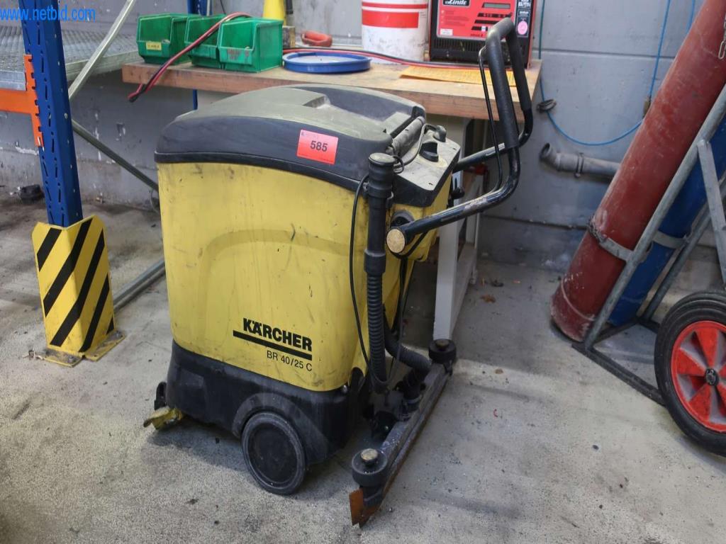 Used Kärcher BR40/25C scrubber-dryer for Sale (Auction Premium) | NetBid Industrial Auctions