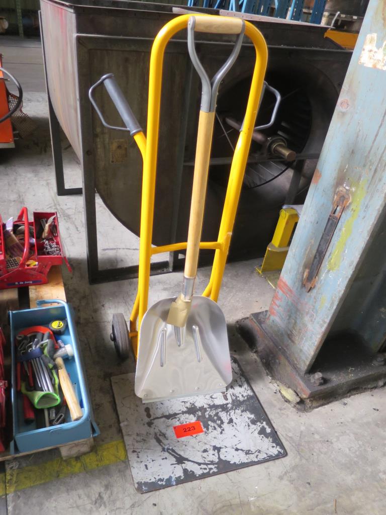 Used hand truck for Sale (Auction Premium) | NetBid Industrial Auctions