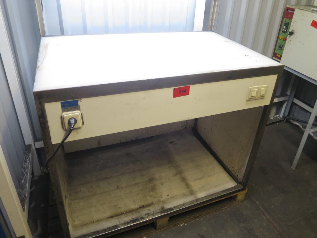 Used underlight table for Sale (Auction Premium) | NetBid Industrial Auctions