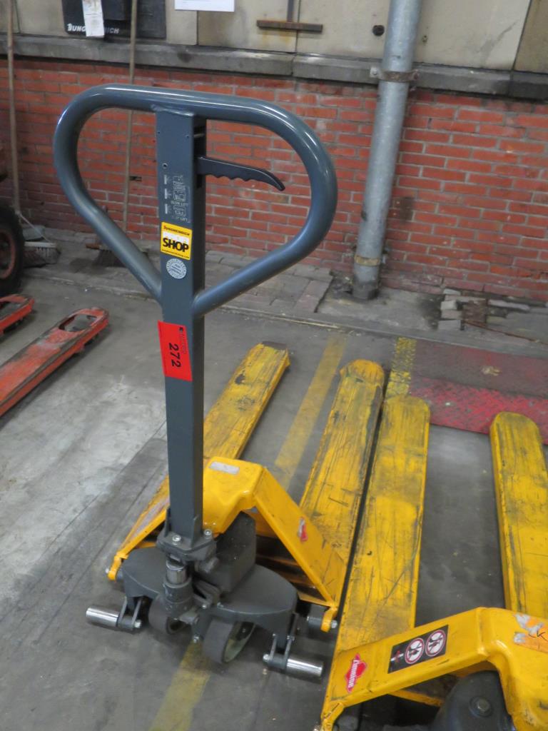 Used Jungheinrich hand-guided high-lift truck for Sale (Auction Premium) | NetBid Industrial Auctions