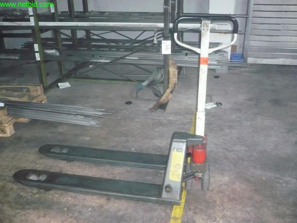 Used Unicraft PHW2501 Pallet truck for Sale (Auction Premium) | NetBid Industrial Auctions