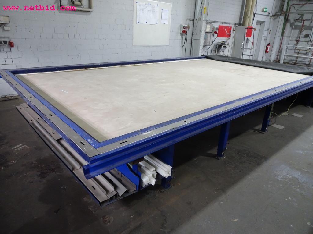 Used High-vacuum gluing table for Sale (Auction Premium) | NetBid Industrial Auctions