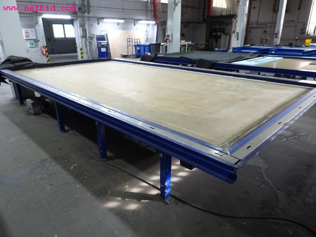 Used High-vacuum gluing table for Sale (Auction Premium) | NetBid Industrial Auctions