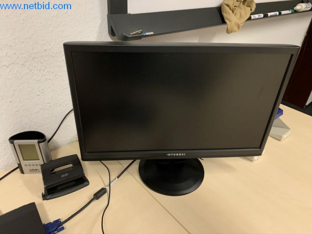 monitor hyundai 22