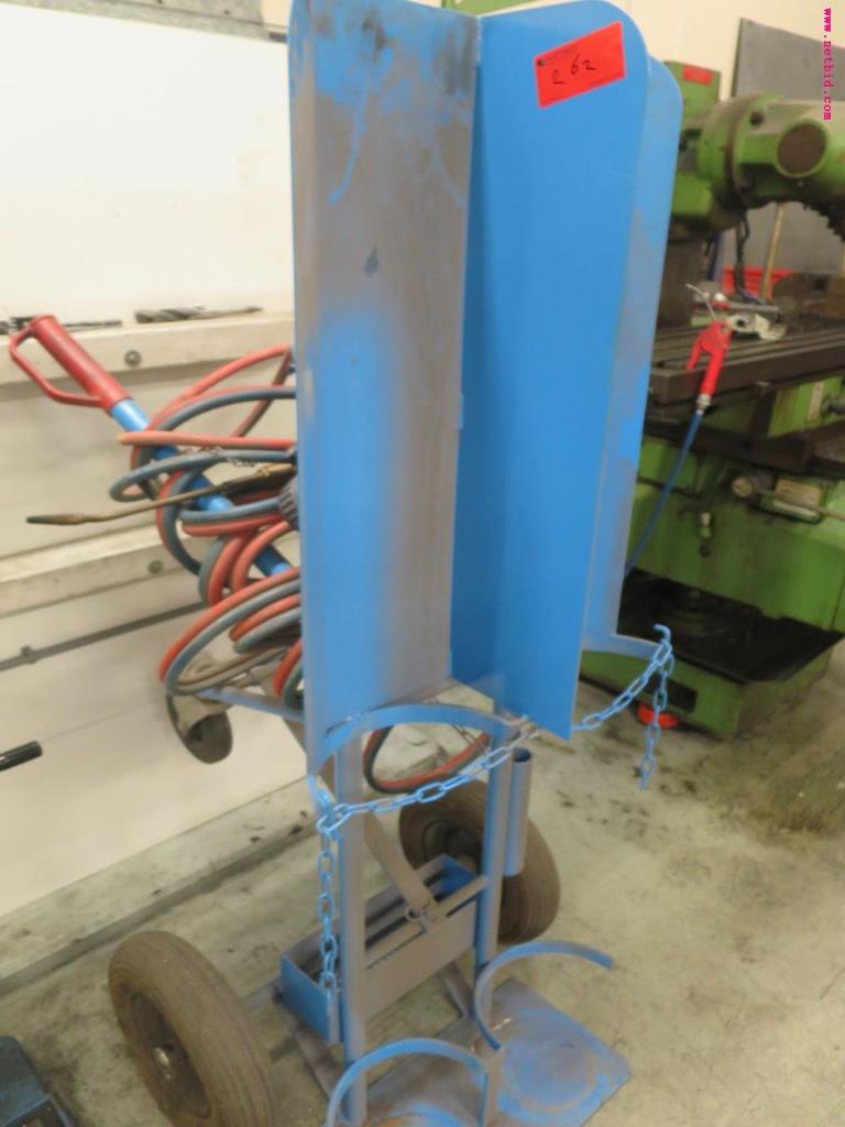 Used welding cylinder trolley for Sale (Auction Premium) | NetBid Industrial Auctions