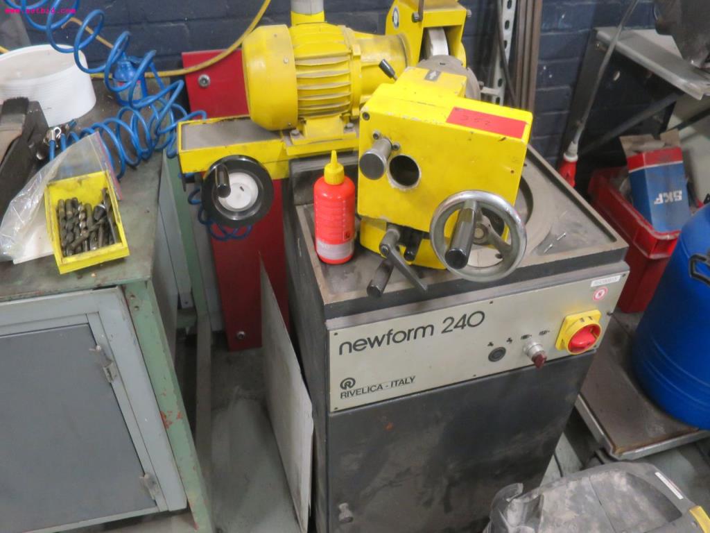 Used Rivelica Newform 240 drilling/grinding machine for Sale (Auction Premium) | NetBid Industrial Auctions