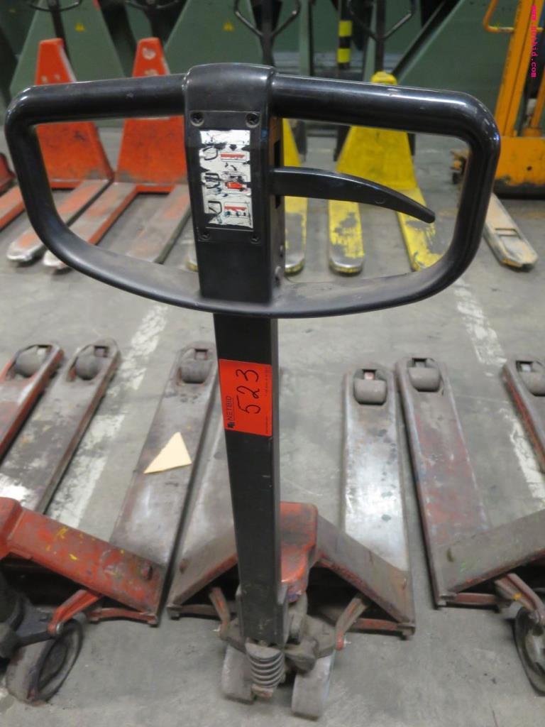 Used hand-guided pallet lift truck for Sale (Auction Premium) | NetBid Industrial Auctions