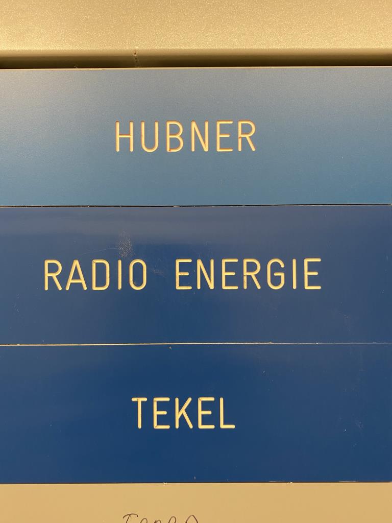 Used Hubner, Radio Energie, Tekel spodnji deli - med pregledom niso dostopni for Sale (Auction Premium) | NetBid Slovenija