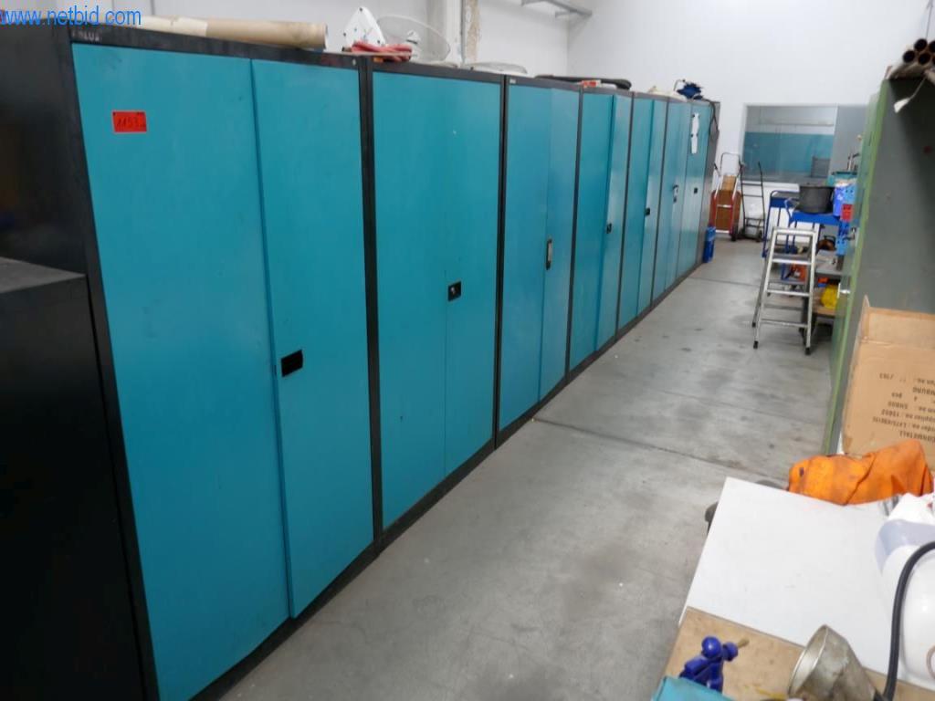 Used 7  Double steel cabinets for Sale (Auction Premium) | NetBid Industrial Auctions