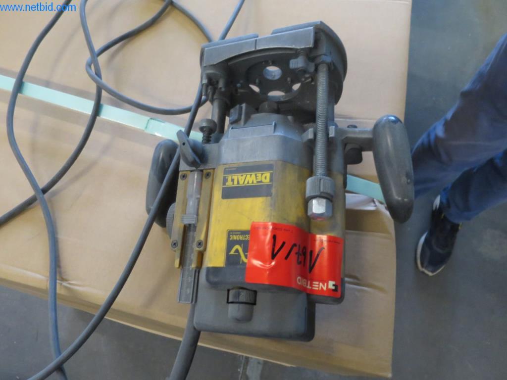 Used Dewalt Usmerjevalnik for Sale (Auction Premium) | NetBid Slovenija