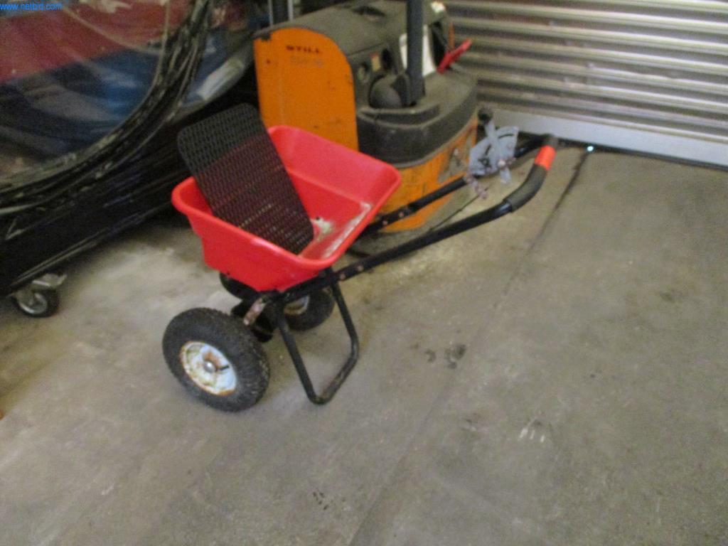 Used Spreader for Sale (Auction Premium) | NetBid Industrial Auctions