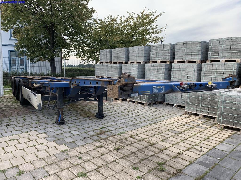 Used 3-Achs-Containerchassis for Sale (Auction Premium) | NetBid Industrial Auctions