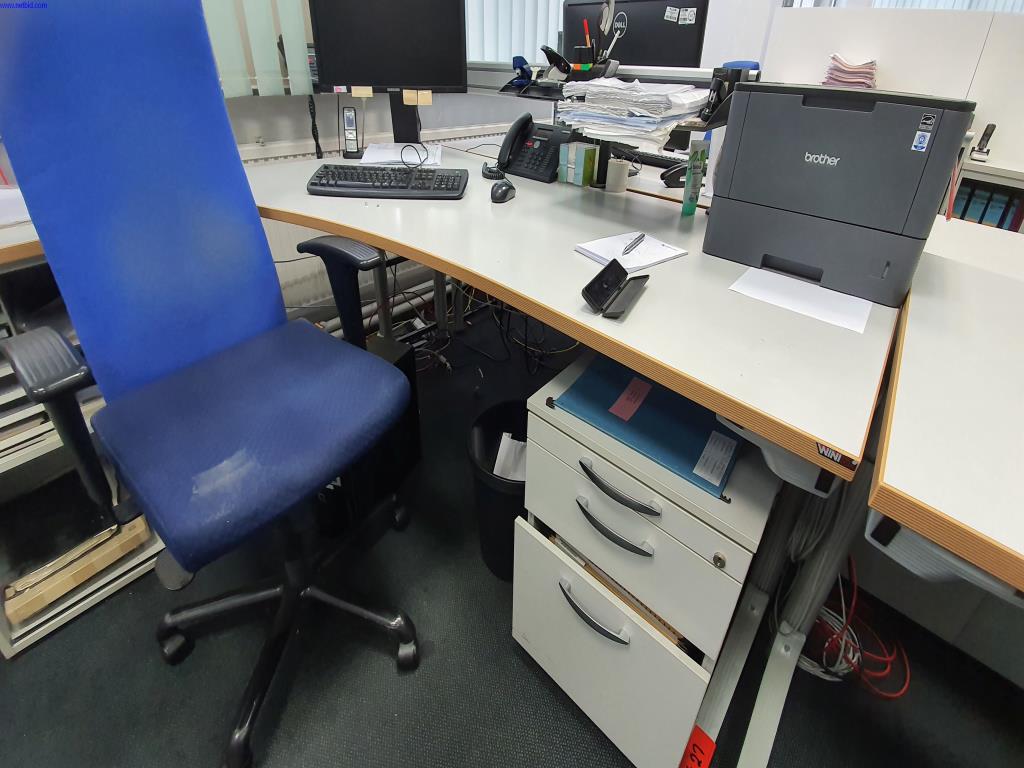 Used Desk for Sale (Online Auction) | NetBid Industrial Auctions