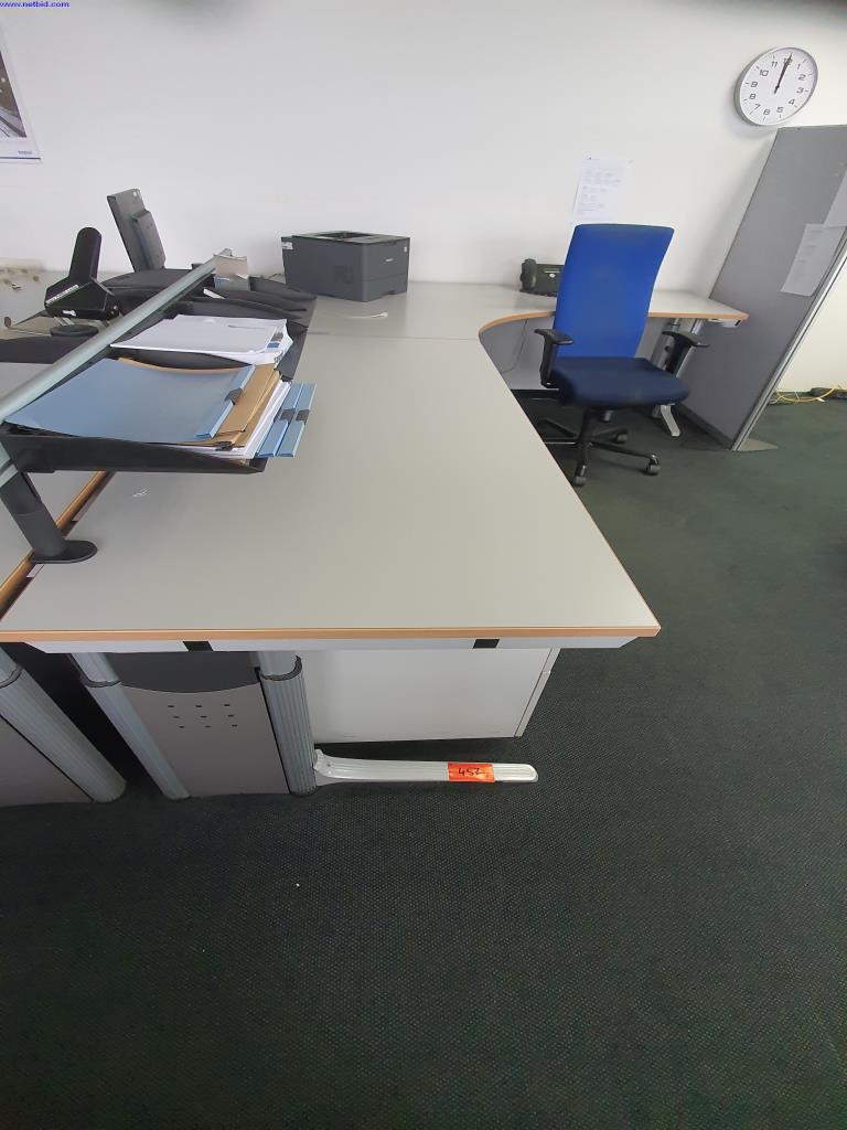 Used Desk/angle combination for Sale (Online Auction) | NetBid Industrial Auctions