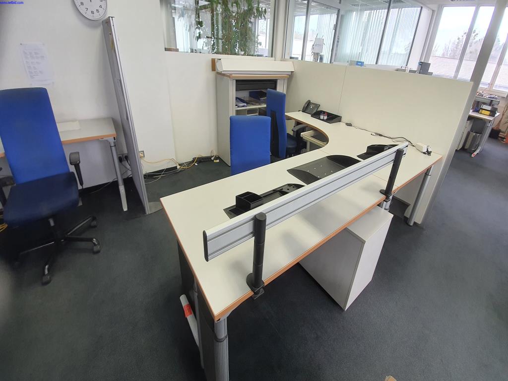 Used Desk/angle combination for Sale (Online Auction) | NetBid Industrial Auctions