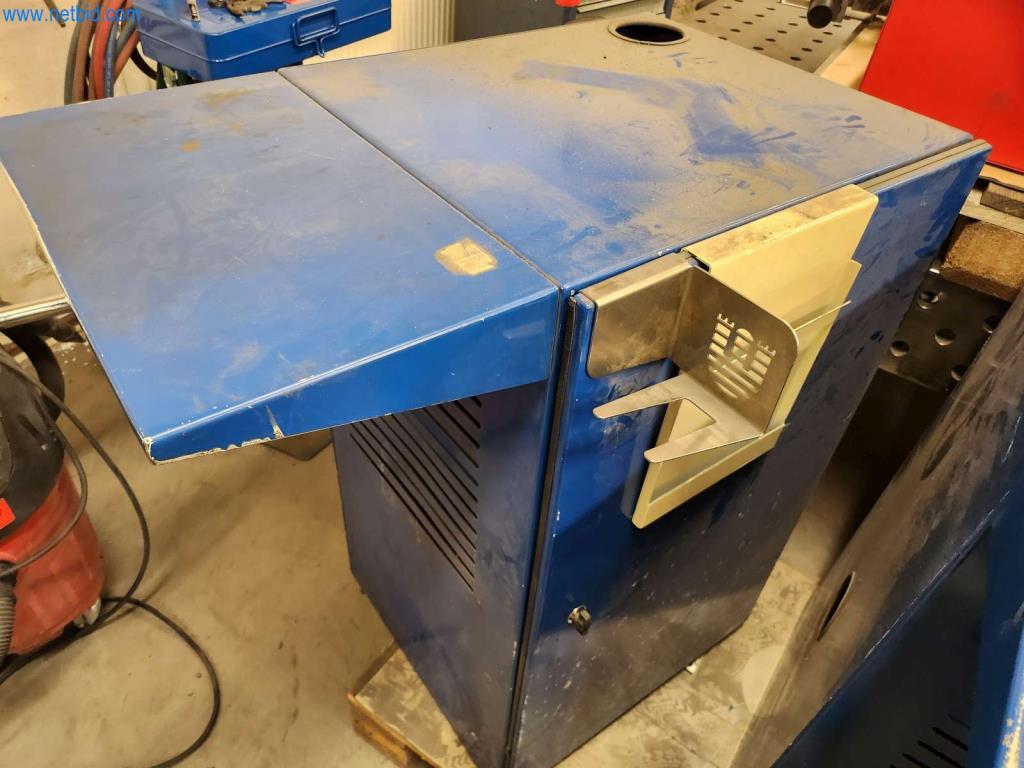Used Standing desk for Sale (Auction Premium) | NetBid Industrial Auctions