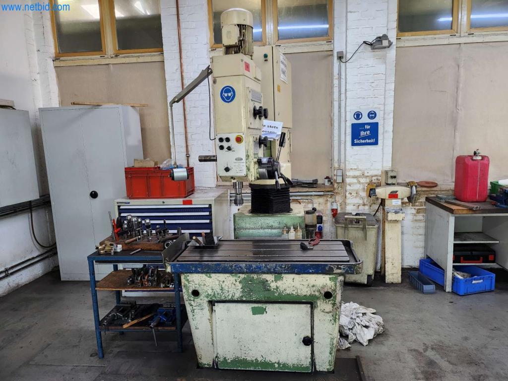 Used Donau DR28Z High-speed radial drilling machine for Sale (Auction Premium) | NetBid Industrial Auctions