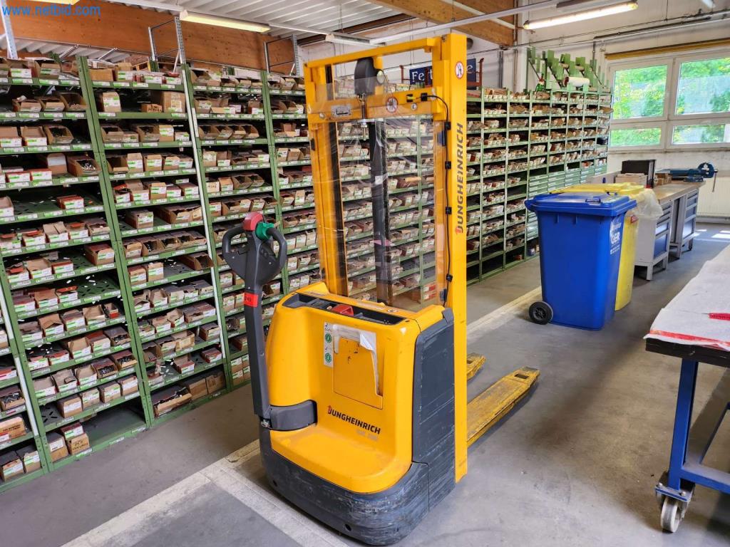 Jungheinrich EJC 110 Elektrische pallettruck gebruikt kopen (Auction Premium) | NetBid industriële Veilingen