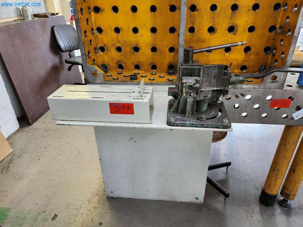 Used Manual bending machine for Sale (Auction Premium) | NetBid Industrial Auctions