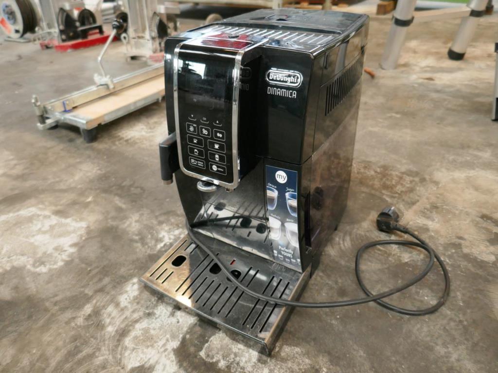 DeLonghi Dinamica Kaffeevollautomat gebraucht kaufen Auction