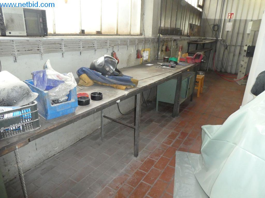 Used Workbench line for Sale (Auction Premium) | NetBid Industrial Auctions