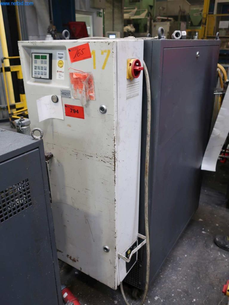 Used Regloplas 300/16/RM61/2K/R140 Temperature control unit (46217) for Sale (Auction Premium) | NetBid Industrial Auctions