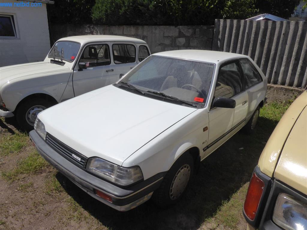 Mazda 323 Pkw gebraucht kaufen (Auction Premium) | NetBid Industrie-Auktionen