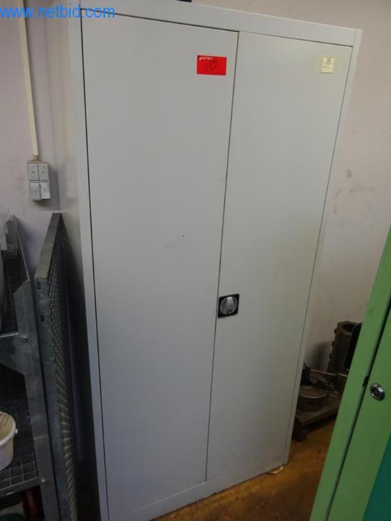 Used Tin Cupboard for Sale (Auction Premium) | NetBid Industrial Auctions