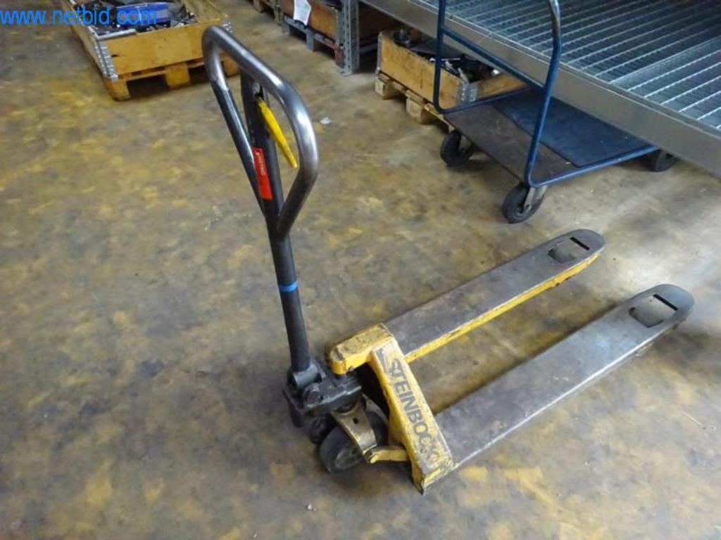 Used Steinbock Pallet truck for Sale (Auction Premium) | NetBid Industrial Auctions