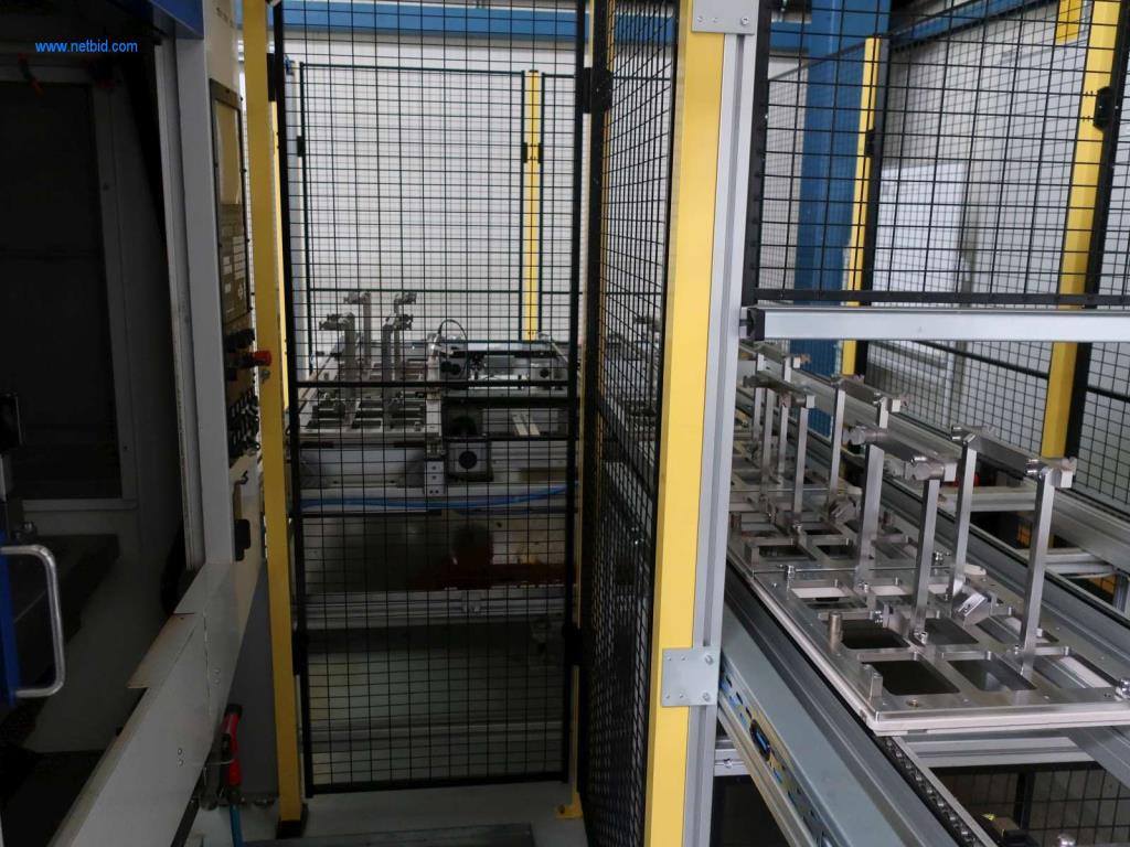 Symacon Automation/Pressstation Adapterstücke Maschinenverkettung - Zuschlag unter Vorbehalt gebraucht kaufen (Online Auction) | NetBid Industrie-Auktionen