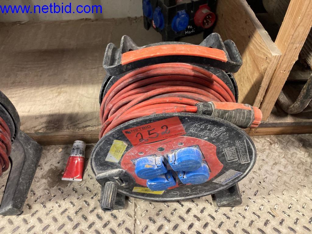 Used 2 Extension cable reels for Sale (Online Auction) | NetBid Industrial Auctions