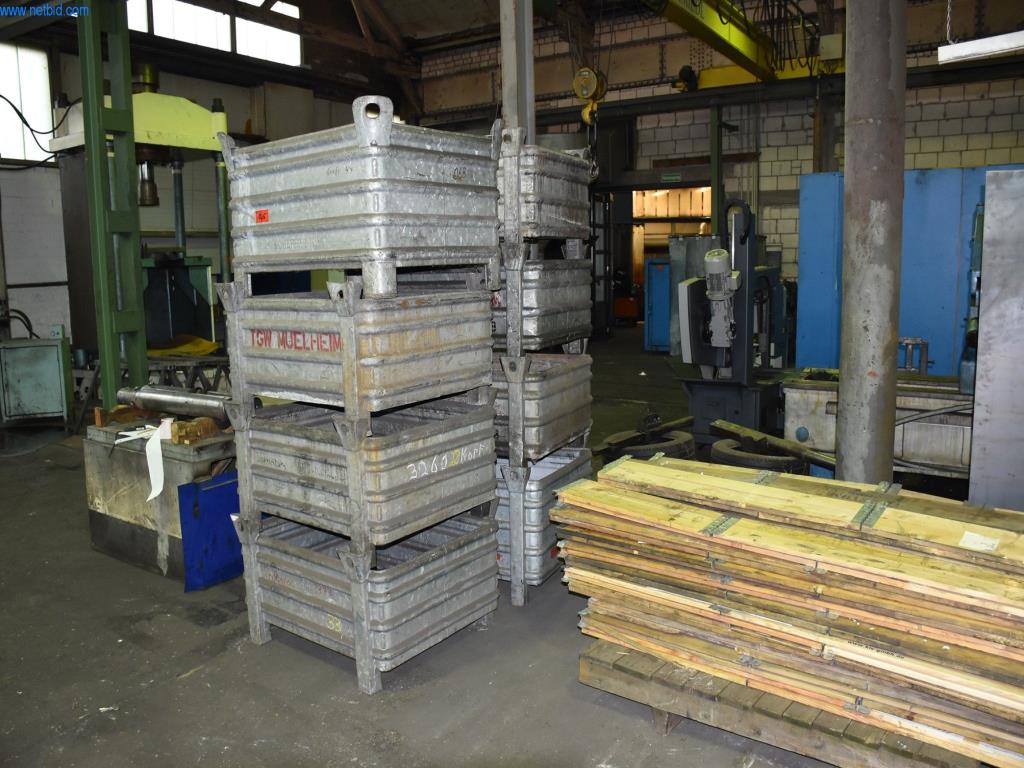 Schäfer 8 Stapelboxen gebraucht kaufen (Auction Premium) | NetBid Industrie-Auktionen