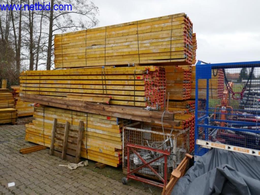 Used u.a. Mayr Melnhof Holz HT20 1 Posten Wooden formwork beams for Sale (Auction Premium) | NetBid Industrial Auctions