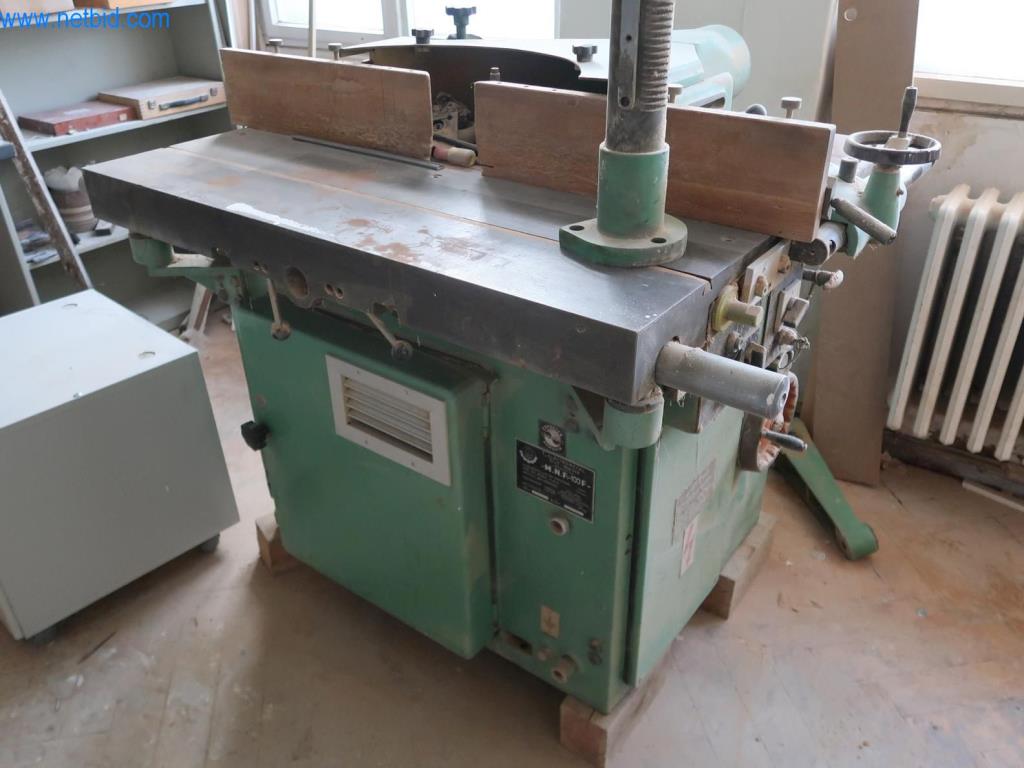 Elektrometal CLUJ NAPOCA (rumänisches Fabr.) M.N.F.-100 F Tischfräsmaschine gebraucht kaufen (Online Auction) | NetBid Industrie-Auktionen