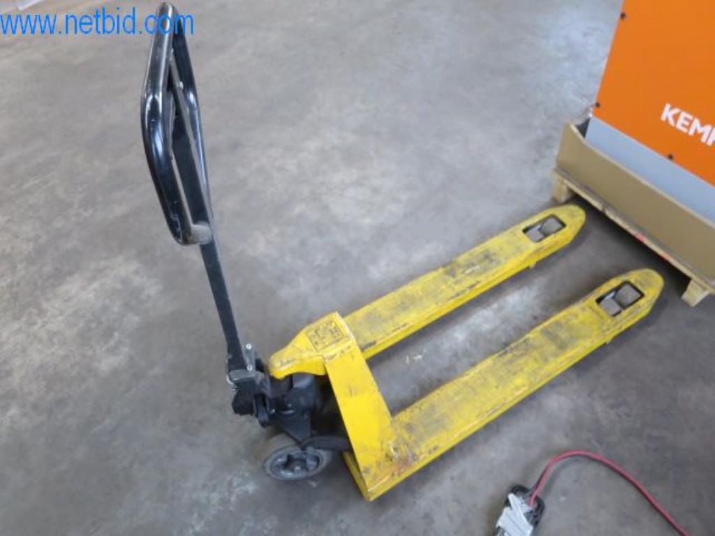 Lifter Hand-Gabelhubwagen gebraucht kaufen (Auction Premium) | NetBid Industrie-Auktionen