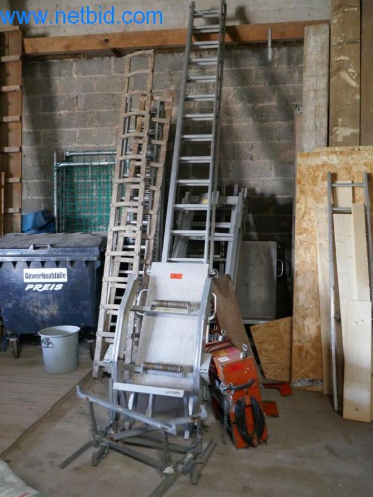 Used Böcker Roof elevator for Sale (Auction Premium) | NetBid Industrial Auctions