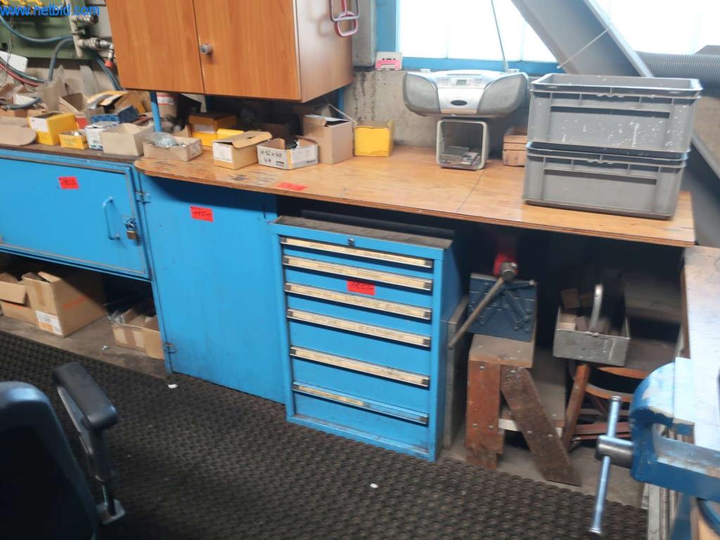 Used 1 Posten Tool cabinets for Sale (Auction Premium) | NetBid Industrial Auctions