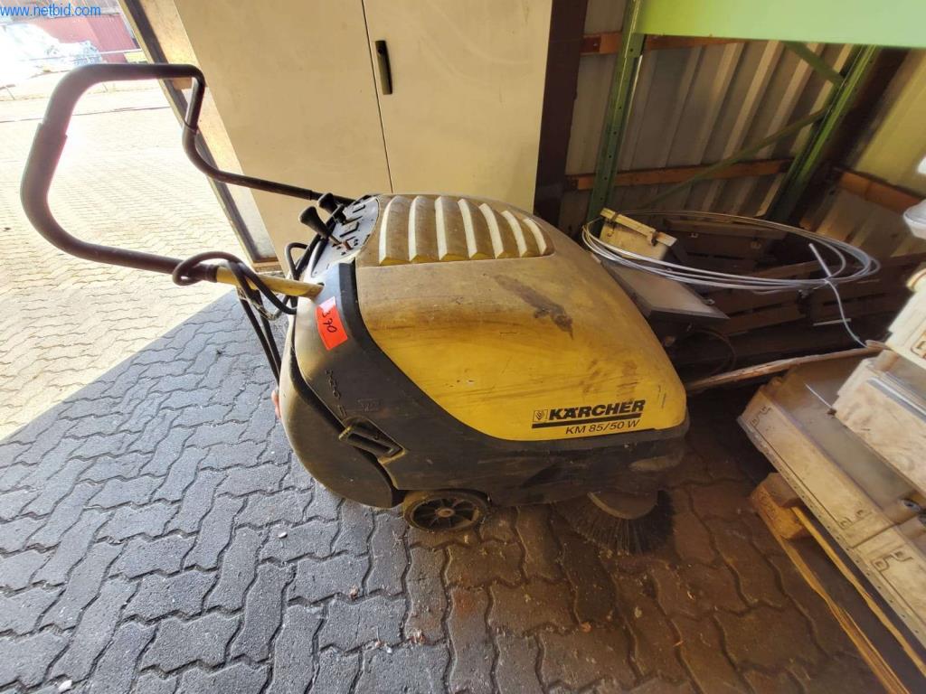 Used Kärcher KM85/50W Floor sweeper for Sale (Auction Premium) | NetBid Slovenija