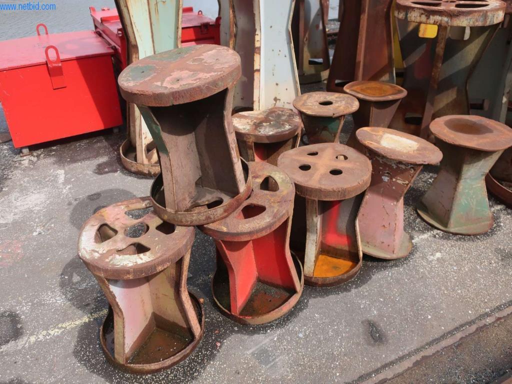 Used 10 Heavy-duty trestles (elephant feet) - later release for Sale (Auction Premium) | NetBid Slovenija