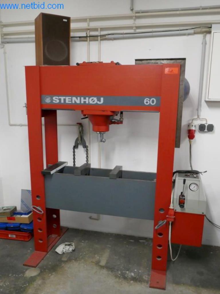 Used Stenhoj 60 hydraulic workshop press for Sale (Auction Premium) | NetBid Industrial Auctions