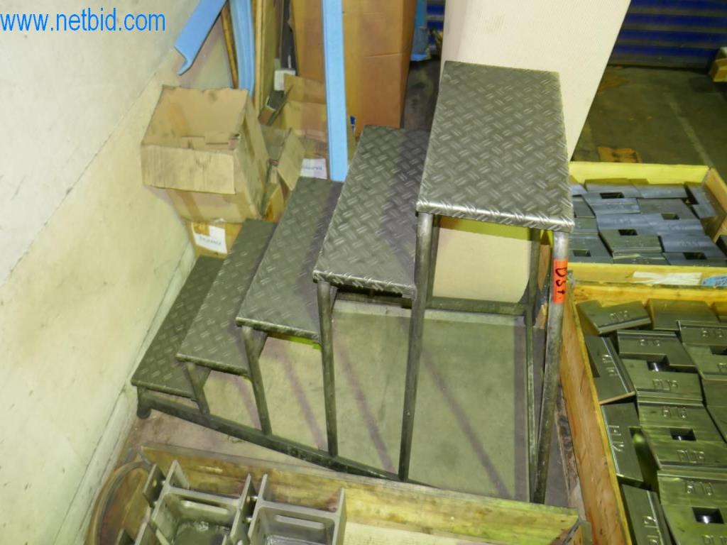 Stahltreppe gebraucht kaufen (Auction Premium) | NetBid Industrie-Auktionen